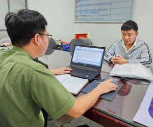 Giả danh nhân viên ngân hàng chiếm đoạt hơn 8 tỷ đồng