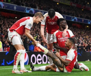 Arsenal thắng tưng bừng trong ngày trở lại Champions League