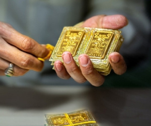Vì sao giá vàng SJC, vàng trang sức đều đang ở mức cao nhất trong năm 2023?