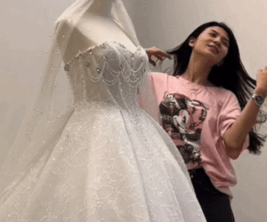 Mặt mộc hot girl phim Việt giờ vàng bị bạn trai bác sĩ vô tình để lộ