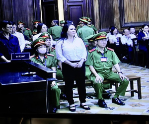 Toàn cảnh vụ án Nguyễn Phương Hằng: Từ 'làm mưa, làm gió' trên mạng đến những giọt nước mắt tại tòa