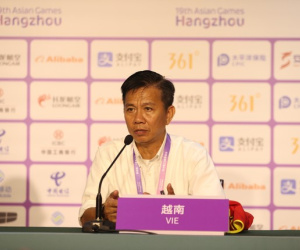 HLV Hoàng Anh Tuấn: Chúng tôi biết tình thế khó khăn nhưng đã nỗ lực hết khả năng