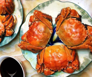 Cua của giới thượng lưu Trung Quốc tràn chợ Việt, giá gần 1 triệu đồng/kg
