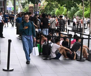Sàn thương mại điện tử xôn xao với giá iPhone được bán lại, có chiếc đắt gấp 5 lần giá gốc