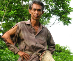 'Nam nghệ sĩ khắc khổ nhất màn ảnh Việt': Ngoài đời sống hạnh phúc đáng ngưỡng mộ bên vợ đẹp kém 25 tuổi