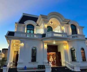 Các cầu thủ Việt Nam gần như đều đam mê siêu xe, chỉ có anh chàng này có 'lối đi riêng'
