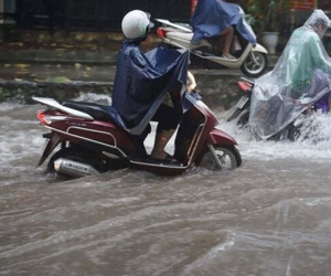 Chiều 28/9, cảnh báo khu vực nội thành Hà Nội tiếp tục ngập úng