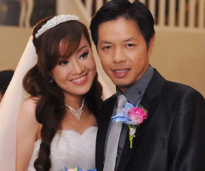 Cuộc sống của Thái Hòa và vợ 2: 11 năm vẫn yêu như thuở ban đầu, 'dính như sam' chốn đông người