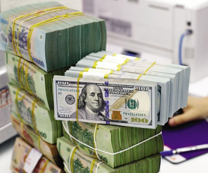 Giá USD ngân hàng giảm mạnh, về dưới 24.500 đồng