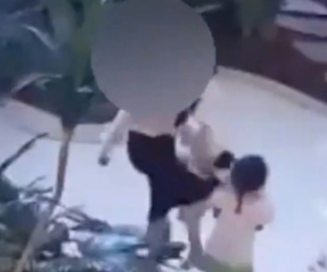 Ngăn chặn việc mẹ bạo hành con gái trong nhà hàng, nhân viên phục vụ bị làm phiền đến mức phải đền tiền rồi xin nghỉ việc