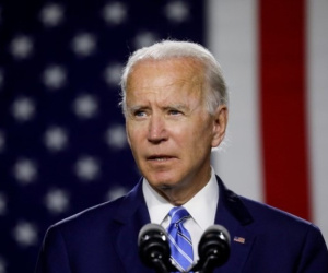 Quốc hội Mỹ thông qua dự luật ngân sách, nhưng có một điều khiến Tổng thống Biden thất vọng