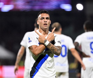 Rực lửa vòng 7 Serie A: Martinez ghi 4 bàn đưa Inter lên đỉnh, AC Milan thắng thuyết phục Lazio
