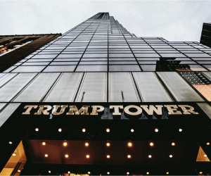 Những tòa nhà biểu tượng có thể vuột khỏi tay ông Trump