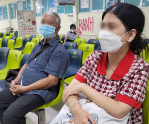 Đi khám ung thư từ 3h sáng, bệnh nhân chờ chụp chiếu đến 3h chiều
