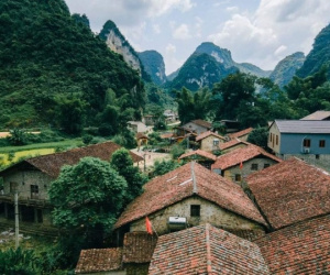 Làng đá Khuổi Ky: Bản làng bình yên vùng biên giới