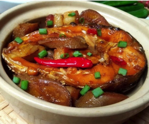 Cách làm cá kho riềng thơm bùi, cực ngon