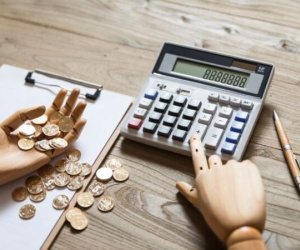 Cô gái đếm ngược 4.500 ngày để nghỉ hưu: Lương tháng 27 triệu đồng, tiêu 51 ngàn đồng/ngày, đủ 6,7 tỷ sẽ đi du lịch