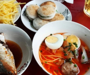 Đậm đà hương vị bánh căn Phan Thiết