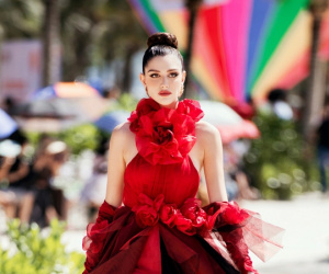 Lê Hoàng Phương và 74 thí sinh Miss Grand thả dáng xinh đẹp bên bờ biển Hạ Long