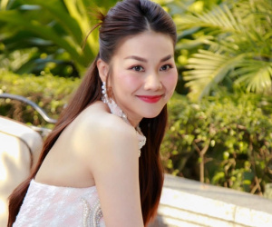 Thanh Hằng lộ diện và phản ứng thế nào giữa lúc rầm rộ thông tin về chồng sắp cưới?