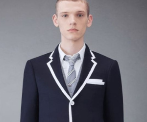 Phong cách đàn ông mặc váy trong bộ sưu tập của Thom Browne