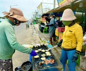 100.000 đồng ăn thỏa thích hàu sữa Phước Hải