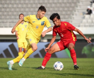 U18 Việt Nam thăng hoa, suýt tạo địa chấn trước Ukraine ở 'siêu giải đấu'