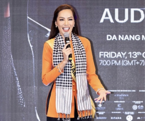 Lê Hoàng Phương gặp sự cố ở Miss Grand International 2023, lộ vẻ mặt hoang mang thấy rõ trên livestream