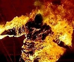 Nghi vấn người đàn ông tự thiêu vì chuyện tình cảm