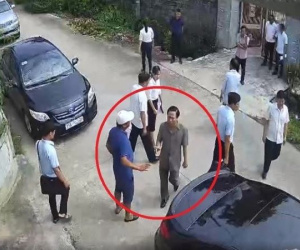 Phó giám đốc sở xưng 'mày, tao' tới nhà xin lỗi dân