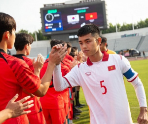 U18 Việt Nam toàn thua tại Hàn Quốc: HLV Hoàng Anh Tuấn vẫn hài lòng, đặc biệt khen một học trò