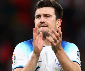 AC Milan ra tay giải cứu Maguire