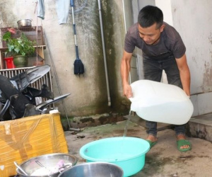 Chuyện như... đùa: Cả huyện bị cắt nước vì tài khoản công ty nước bị mất tiền