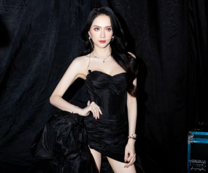 Hương Giang phản ứng khi bị tắt micro trong lúc hát ở The New Mentor