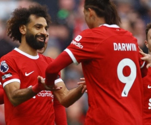 Salah giúp Liverpool một tay hạ gục Everton