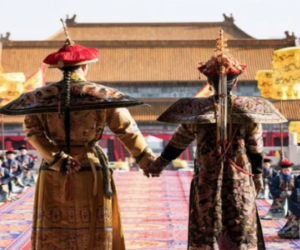 Nữ quan 'thử hôn' với Hoàng đế: Được thị tẩm trước cả phi tần, nhưng lành ít dữ nhiều, mang thai phải bị xử tử