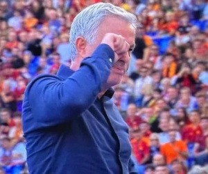 Nghi vấn Mourinho cố tình dính thẻ đỏ để tránh mặt Inter