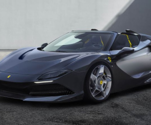 Cận cảnh siêu xe Ferrari SP-8 độc nhất thế giới về tay một đại gia châu Á