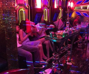 Bắt ba đối tượng lừa bán bạn gái mới quen vào quán karaoke ở Tam Đảo