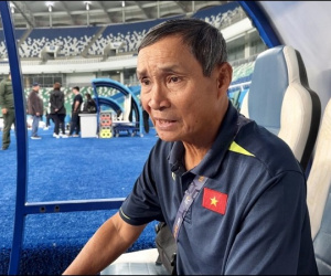 Tuyển nữ Việt Nam thua Uzbekistan, gần như hết cửa đến Olympic: HLV Mai Đức Chung nói gì?