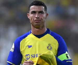 Con trai cả liên tục đòi mua điện thoại, Ronaldo có cách xử trí dứt khoát khiến nhiều người ngưỡng mộ
