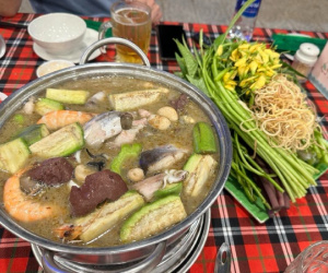 Đặc sản Bạc Liêu 'vừa ăn vừa khóc', lẩu mắm thơm ngon mùa nước nổi