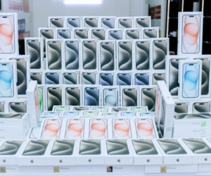 iPhone 15, iPhone 15 Pro Max bất ngờ xuống giá sau 1 tháng mở bán tại Việt Nam