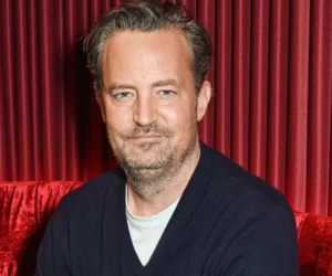 Tài tử 'Friends' - Matthew Perry qua đời ở tuổi 54 với lý do gây bất ngờ