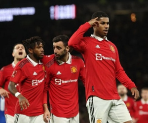 Lịch thi đấu bóng đá hôm nay: Sôi động V.League, tâm điểm derby MU - Man City