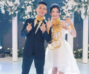 Cô dâu Thanh Hóa đeo vàng 'trĩu cổ', đám cưới dùng 2 tấn hoa tươi có chi phí ngang giá chiếc xe hơi