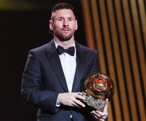 Lionel Messi lần thứ 8 đoạt Quả bóng vàng