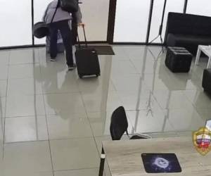Người đàn ông lấy trộm 53 chiếc iPhone ngay ngày đầu đi làm