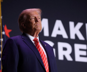 Ông Trump mất hàng tỷ USD vì làm chính trị, tốn 100 triệu USD chi phí pháp lý