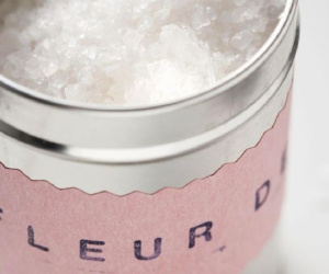 Loại muối đắt đỏ dành cho hoàng gia, giá bán hơn 10 triệu đồng/kg